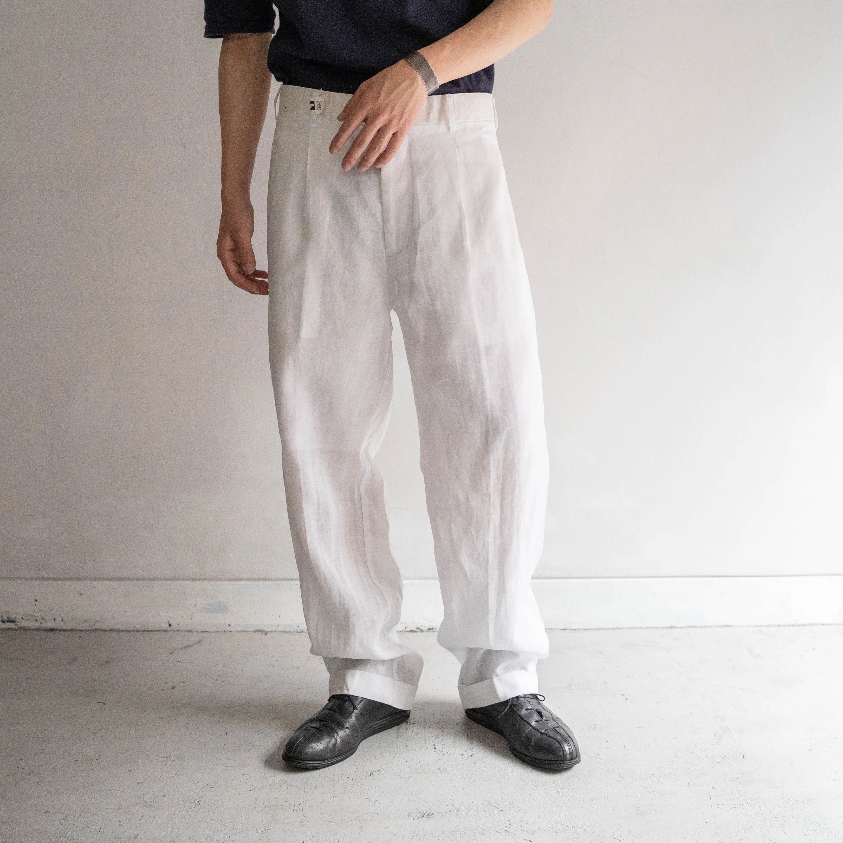 1990-00s white color one tuck linen pants