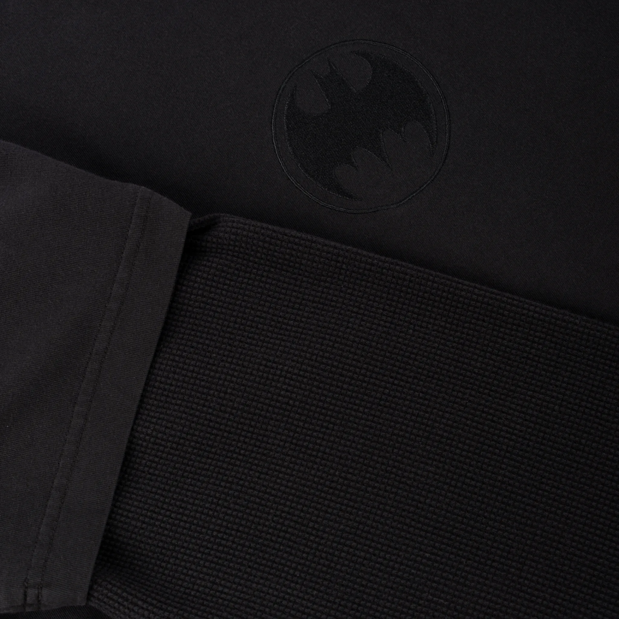 Batman x Welcome - Bat Signal Layered Tee w/Thermal Long Sleeves