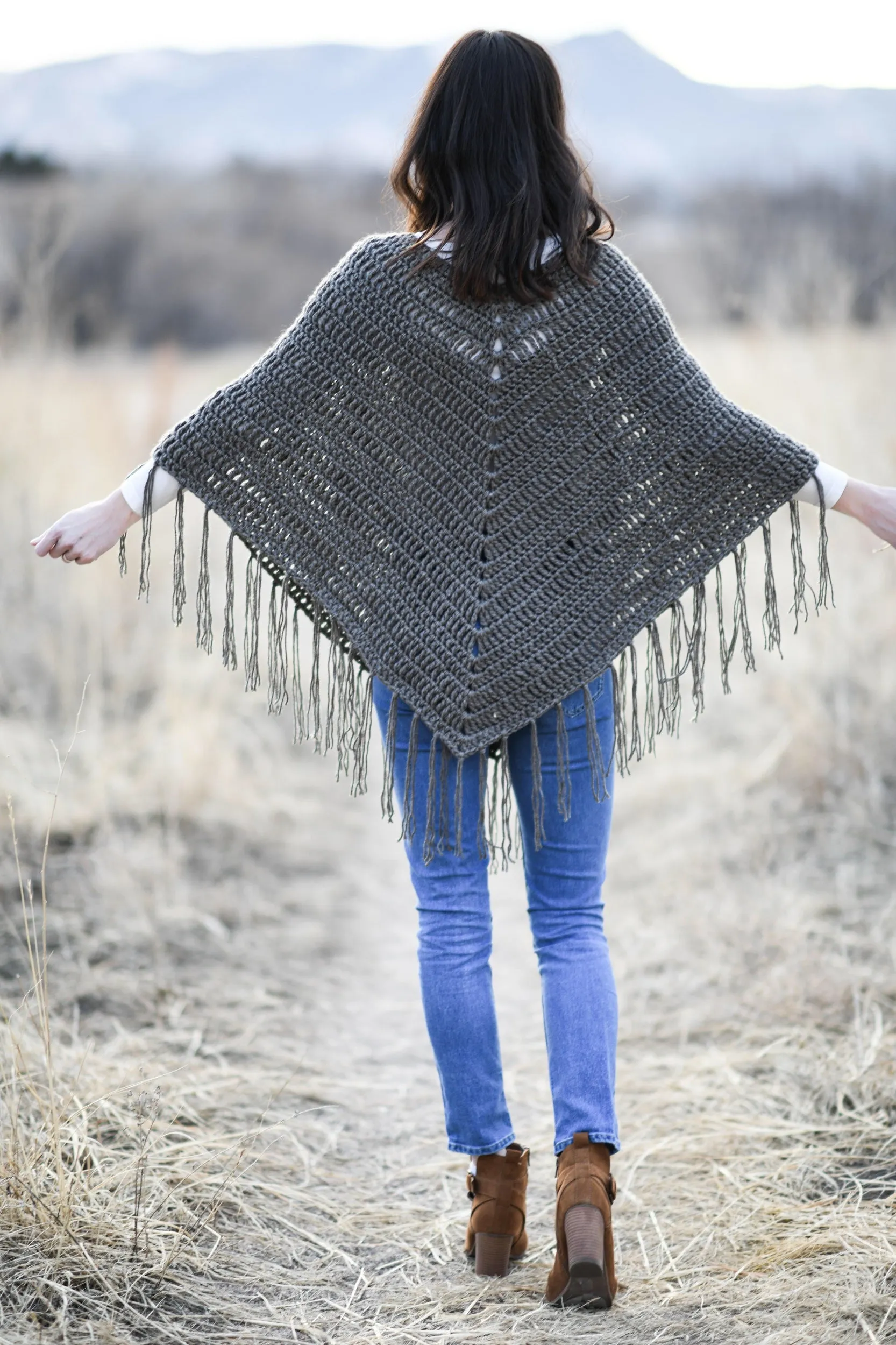 Crochet Kit - Trails End Seamless Poncho