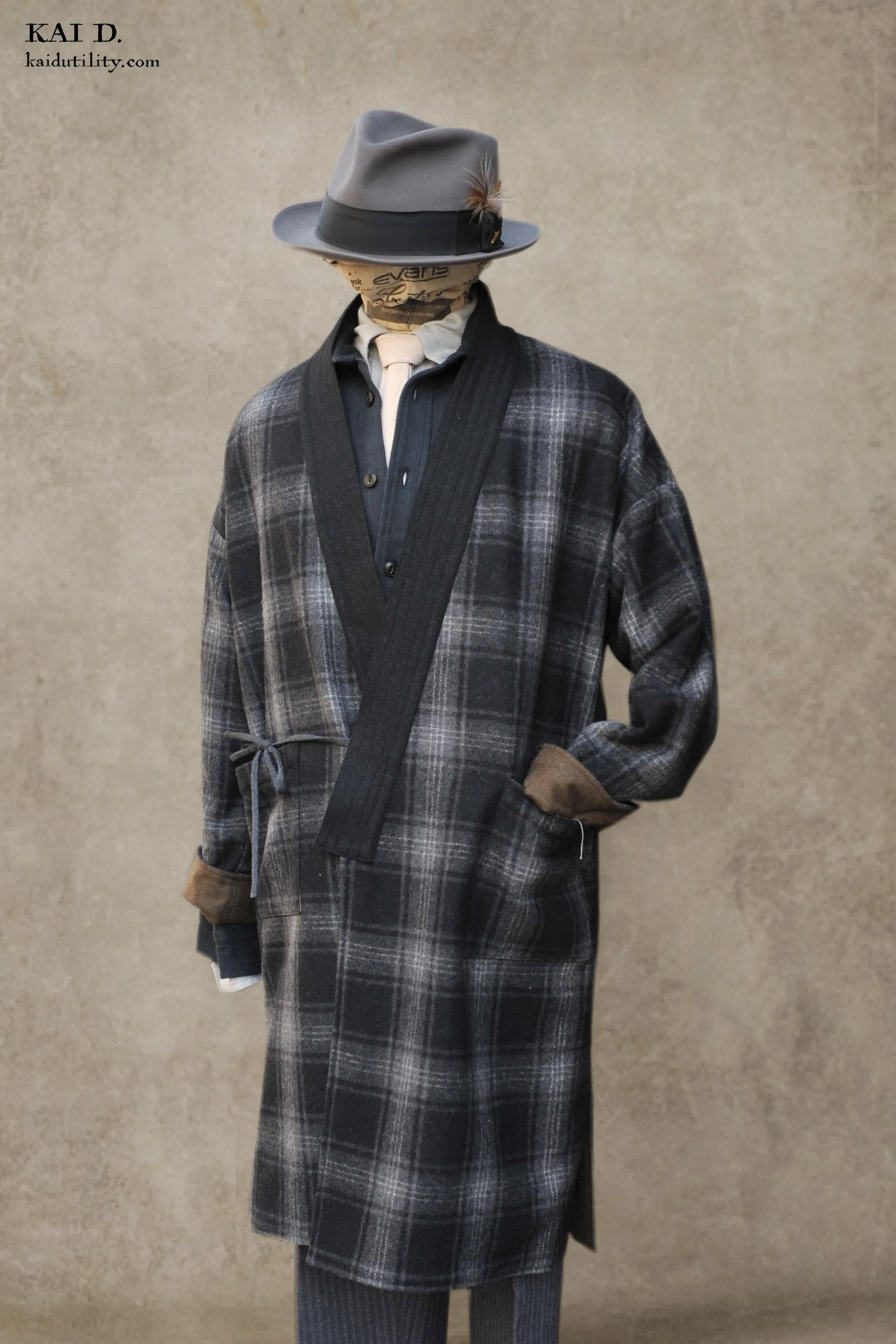 Full Length Japanese Farmer Coat - Montana - Medium (NO RETURN)