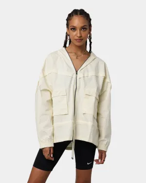 Nike Women's Nike Sportswear Icon Clash Jacket Coconut Milk/White