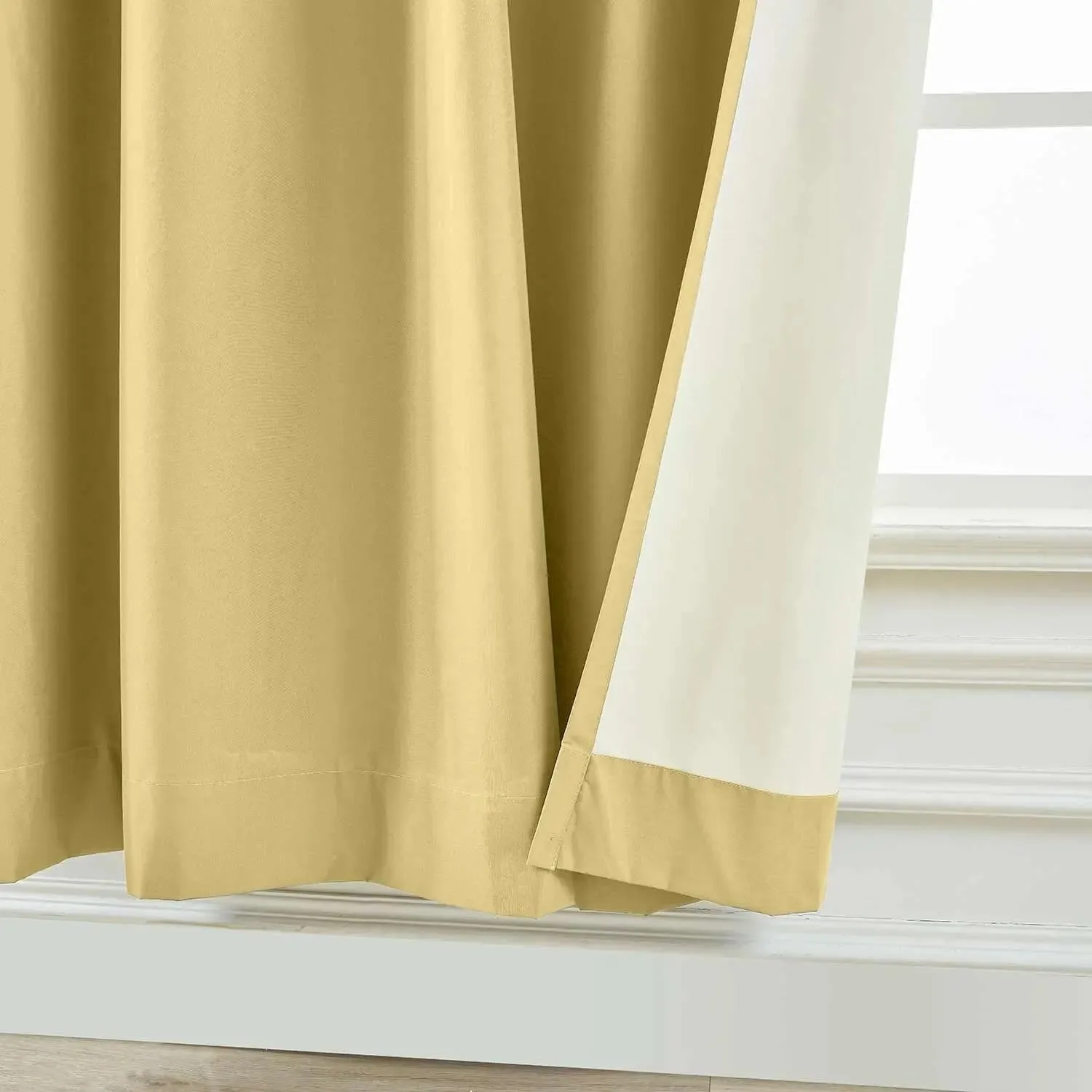 Saba Absolute Blackout Thermal Curtain with Foam Coated Grommet